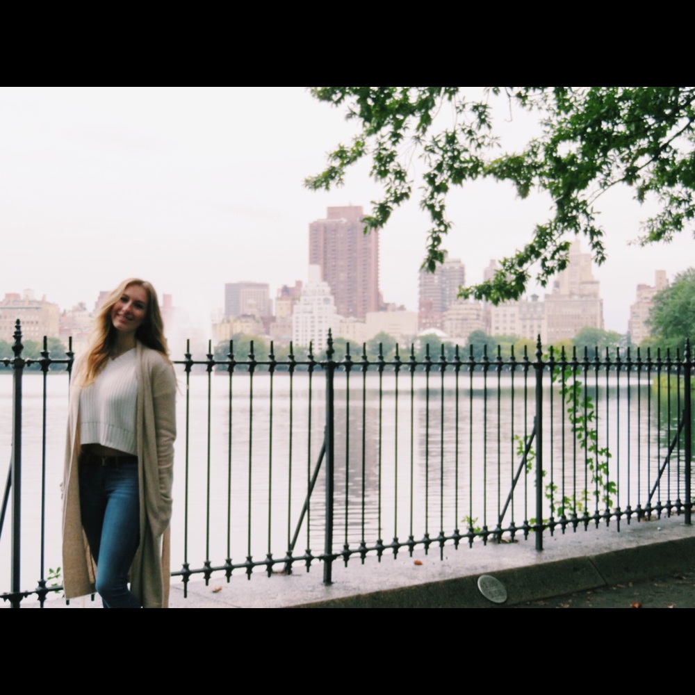 Meet your Posher, Cecelia